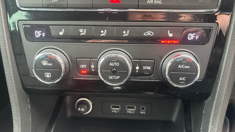 SEAT Ateca 2.0 TDI Xcellence 5dr DSG 4Drive Diesel Estate